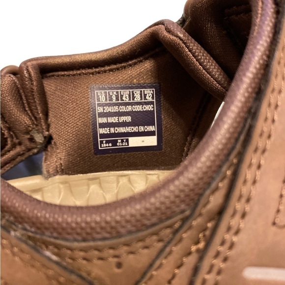 Mens Skechers Relaxed Fit Luxe Foam Tresmen
Garo Brown Vegan‎ Sandals
Size 10 - Picture 8 of 8